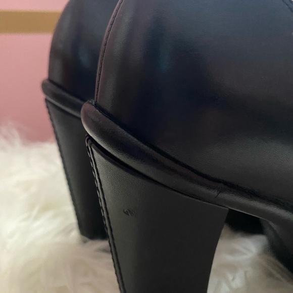 90’s/2000’s Black Chunky Heels - Picture 3 of 4